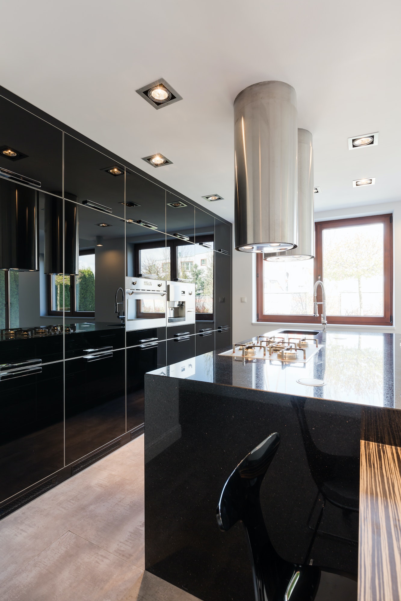 Luxurious spacious kitchen